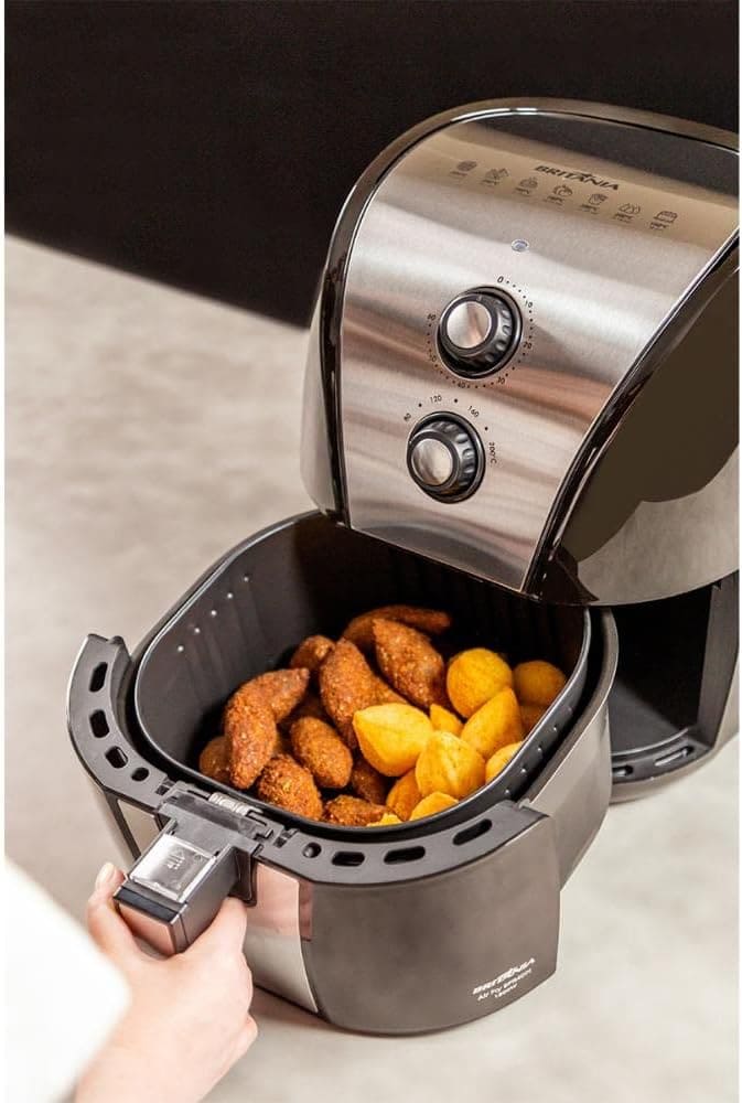 Fritadeira-Air-Fry-Britania-5-Litros-1500W-BFR40P