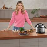 Panela-de-Pressao-Eletrica-Electrolux-3L-Cor-Inox-Efficient-com-Timer-por-Rita-Lobo--PCE15--