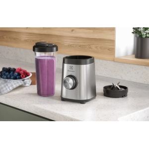 Liquidificador Portátil Electrolux Sport Blender 320W Efficient Acabamento Inox (BSE20)