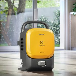 Lavadora de Alta Pressão Electrolux 1650PSI 1400W EasyWash com Engate Rápido (QWS1650)
